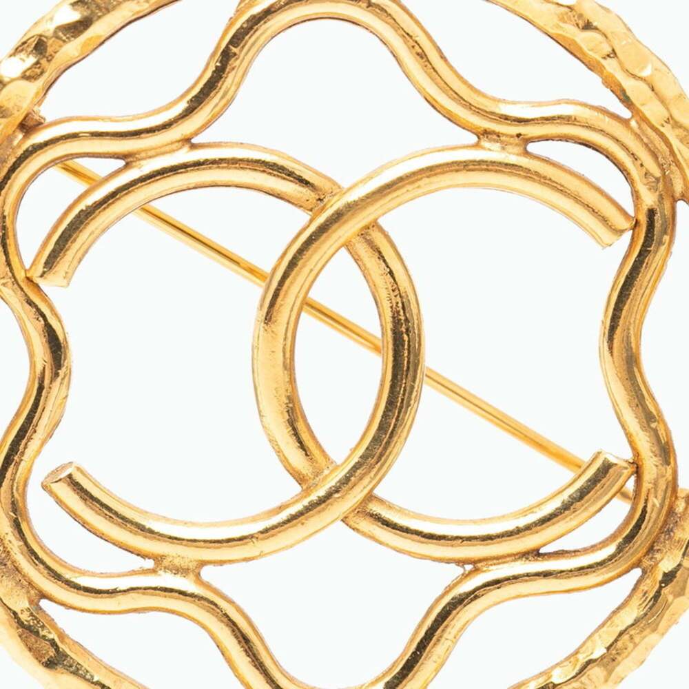 CHANEL Authentic Gold Logo Brooch - Picture 3 of 6